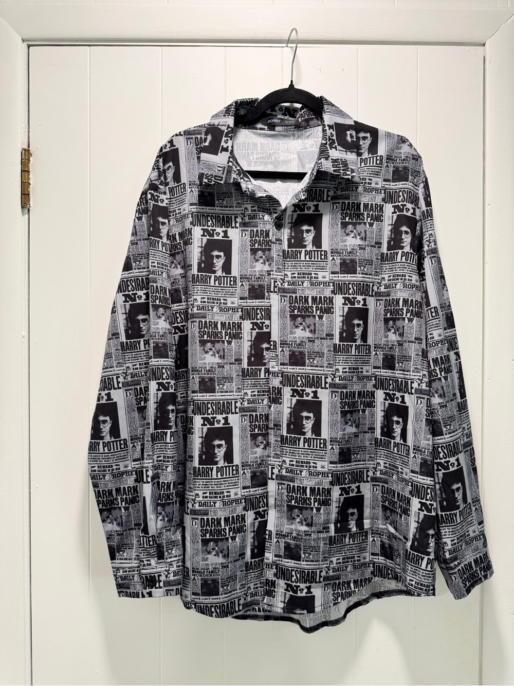 ROMWE Harry Potter Black and White Daily Prophet Newsprint Button-Down Shirt